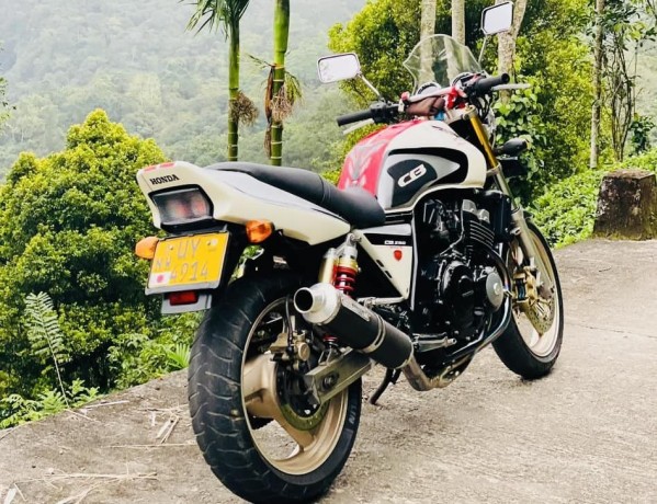 honda-cb400-registered-big-4