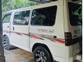 mitsubishi-po5-v-small-4