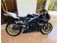 triumph-daytona-675-2012-small-3