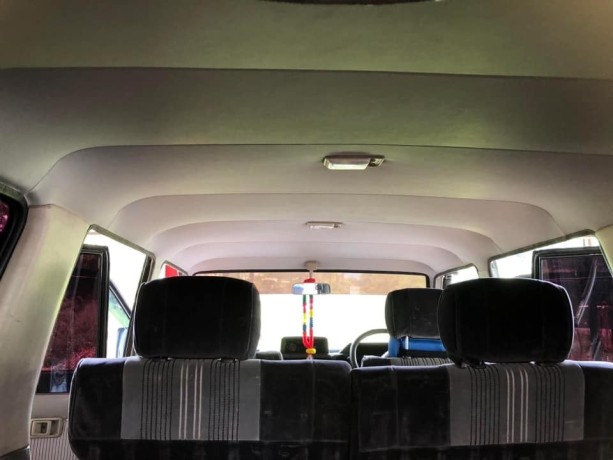 toyota-land-cruiser-box-prado-lj78-big-10