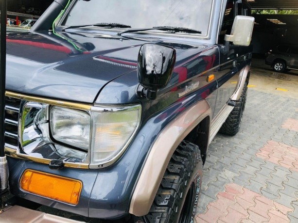 toyota-land-cruiser-box-prado-lj78-big-7