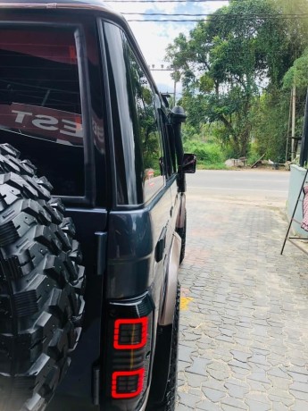 toyota-land-cruiser-box-prado-lj78-big-6