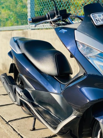 honda-pcx-2019-big-4