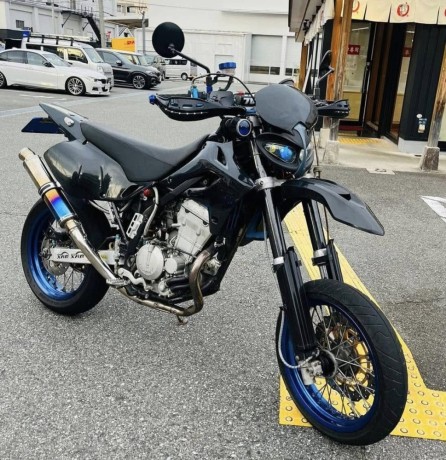 kawasaki-d-tracker-300-big-bore-big-0