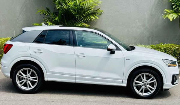 audi-q2-s-line-big-0