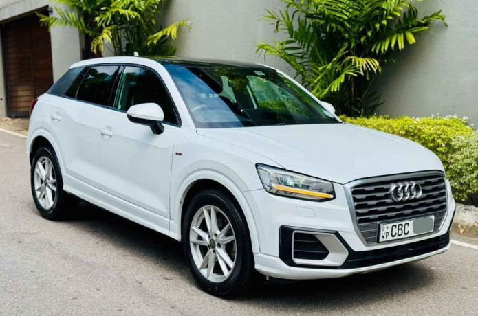 audi-q2-s-line-big-4
