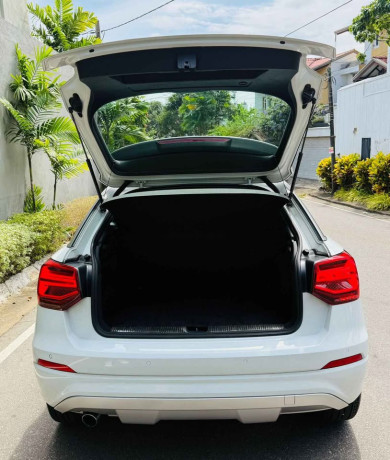 audi-q2-s-line-big-9