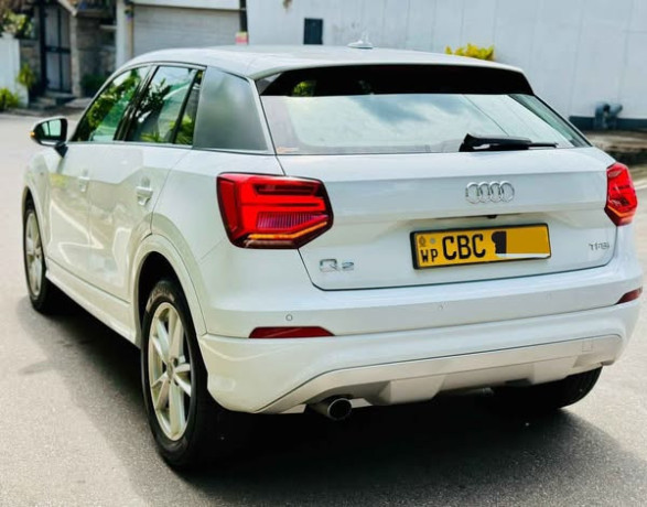 audi-q2-s-line-big-3
