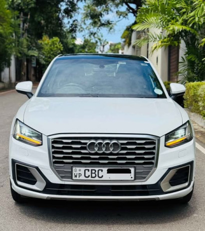 audi-q2-s-line-big-1
