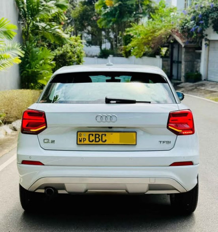 audi-q2-s-line-big-2