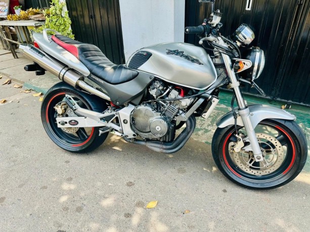 honda-hornet-ch125-2023-big-4