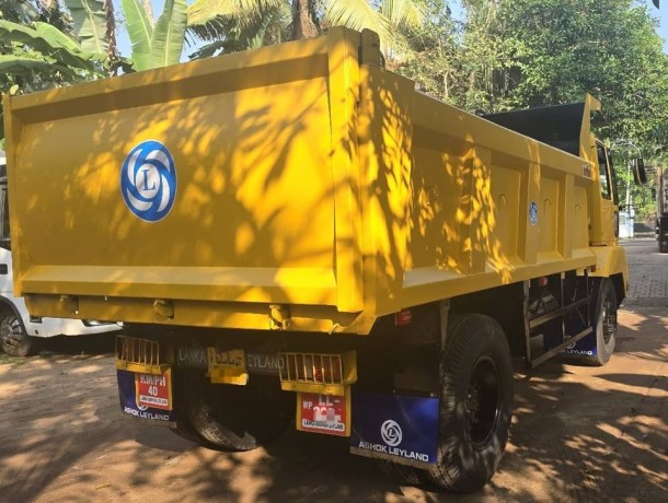 leyland-cargo-1613-big-2