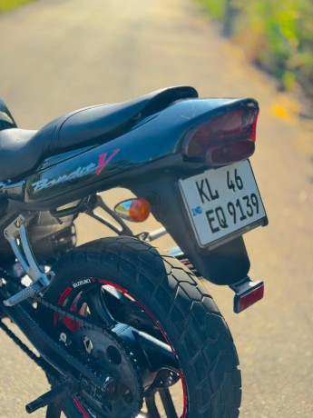 suzuki-bandit-v-registered-big-6
