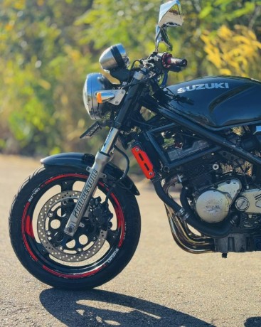 suzuki-bandit-v-registered-big-9