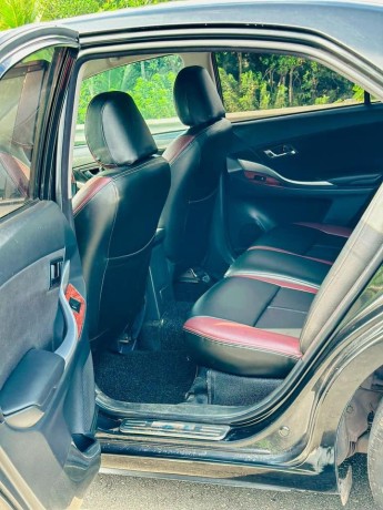 toyota-allion-260-big-8