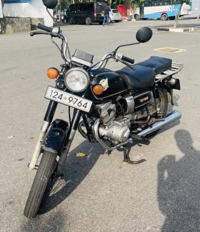 honda-cd125-twin-big-0