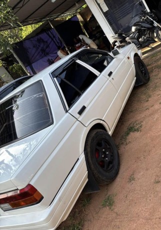 nissan-sunny-b12-big-1