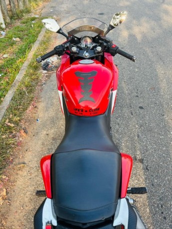 honda-cbr-250r-big-5