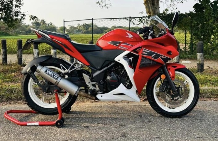 honda-cbr-250r-big-3