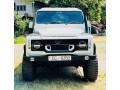 landrover-defender-small-0