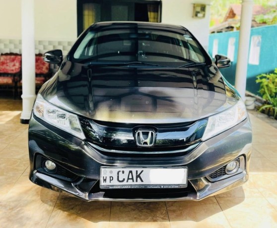 honda-grace-ex-2015-big-0