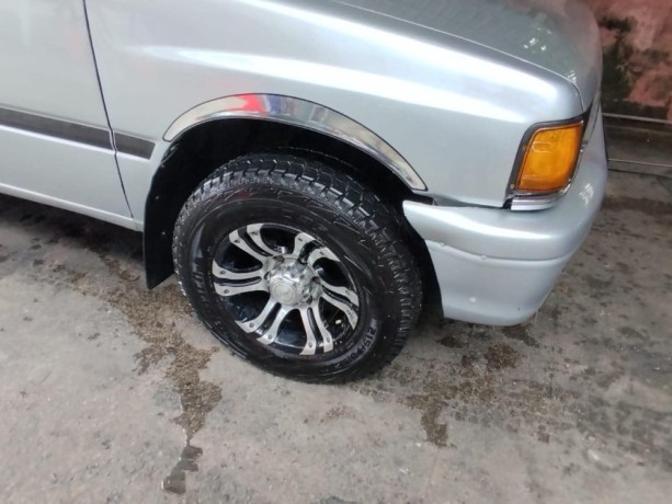 isuzu-double-cab-big-7
