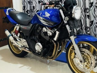 honda-cb400-vtec