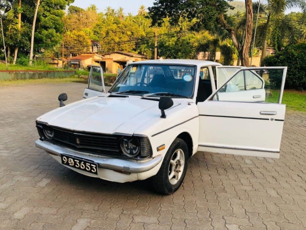 toyota-corolla-ke20-deluxe-big-2