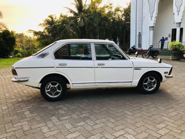 toyota-corolla-ke20-deluxe-big-4