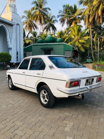 toyota-corolla-ke20-deluxe-big-5