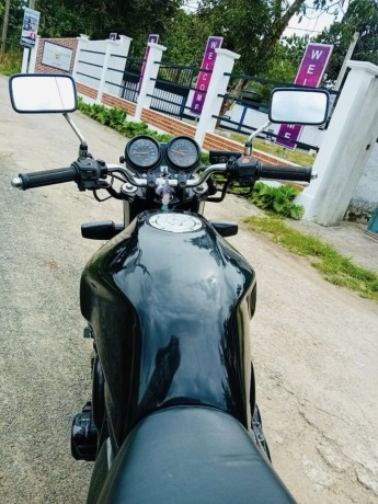 honda-cb400-spec-1-big-5