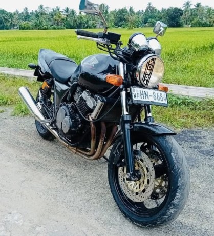 honda-cb400-spec-1-big-0