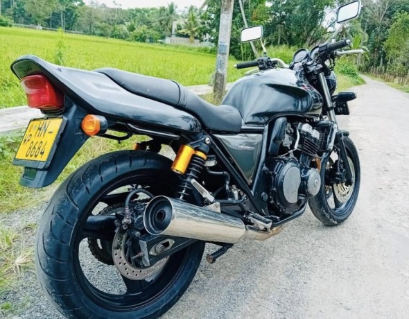 honda-cb400-spec-1-big-4