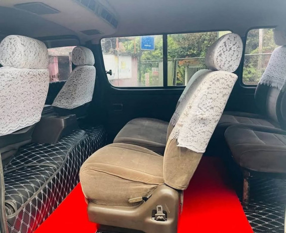 toyota-dolpin-big-1