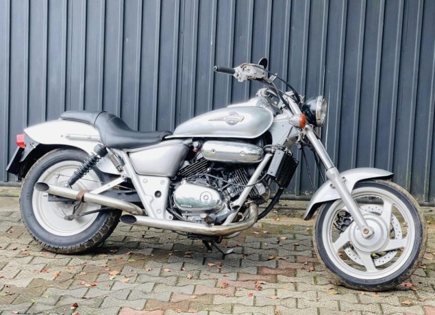 honda-magna-250-big-2
