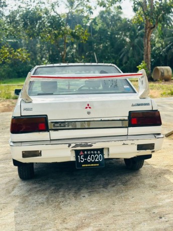 mitsubishi-lancer-big-0