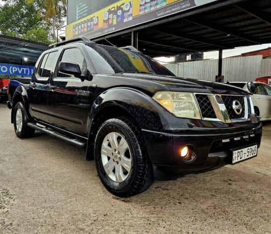 nissan-navara-outlaw-2007-big-1