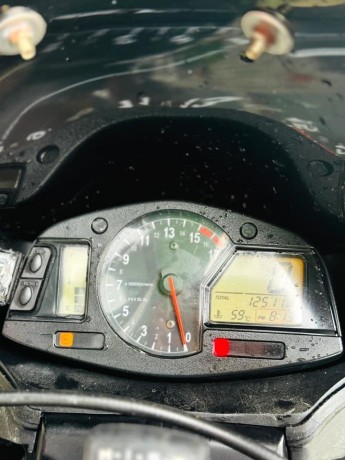 honda-cbr-600rr-2018-big-6