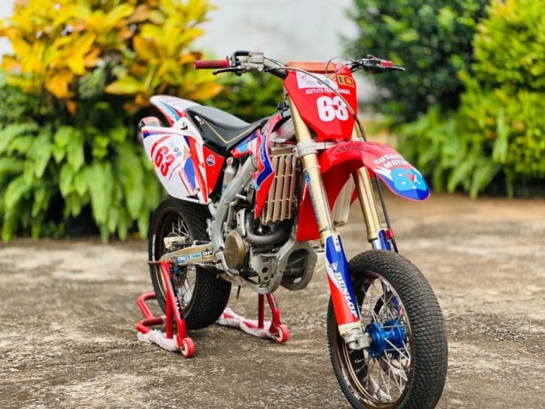 honda-crf-450-2008-big-6