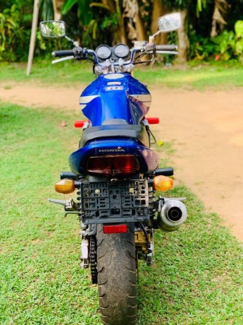 honda-cb4-vtec-big-4