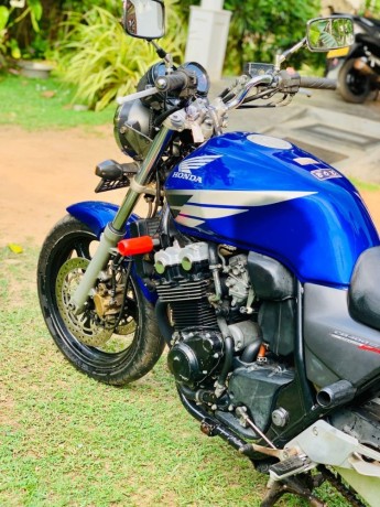 honda-cb4-vtec-big-3