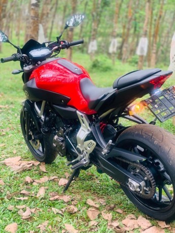 yamaha-mt-07-2015-big-5