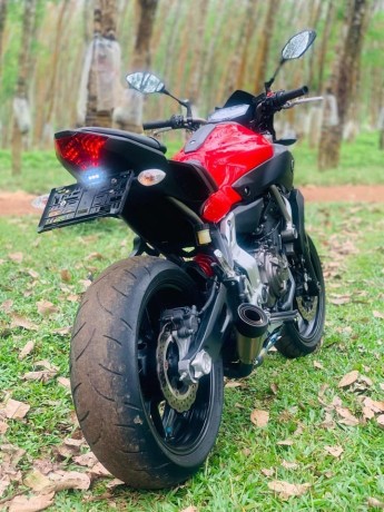 yamaha-mt-07-2015-big-1