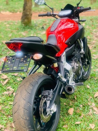 yamaha-mt-07-2015-big-3