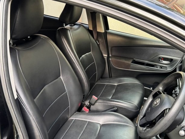toyota-vitz-led-version-big-7