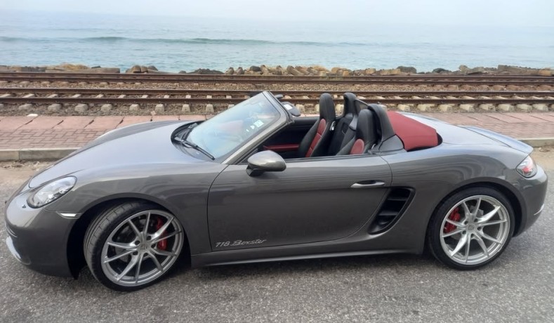 2016-porsche-718-boxter-3-a-big-3