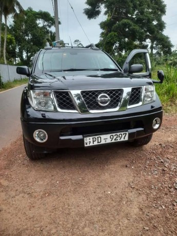 nissan-navara-big-5
