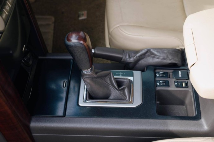 toyota-prado-150-tx-big-10