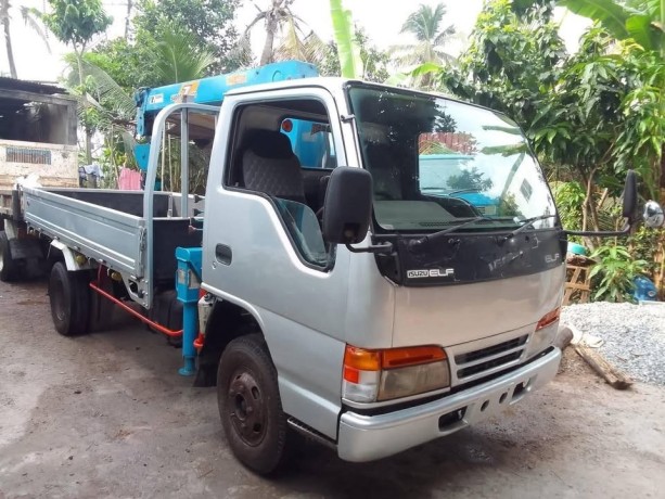 1987-isuzu-boom-truck-big-0