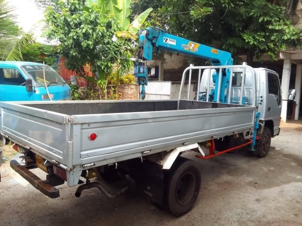 1987-isuzu-boom-truck-big-1